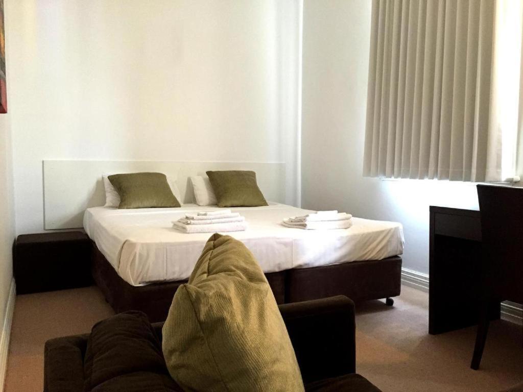 Wallaby Backpackers Hostel Perth - Note - Valid Passport Required To Check In - Екстер'єр фото