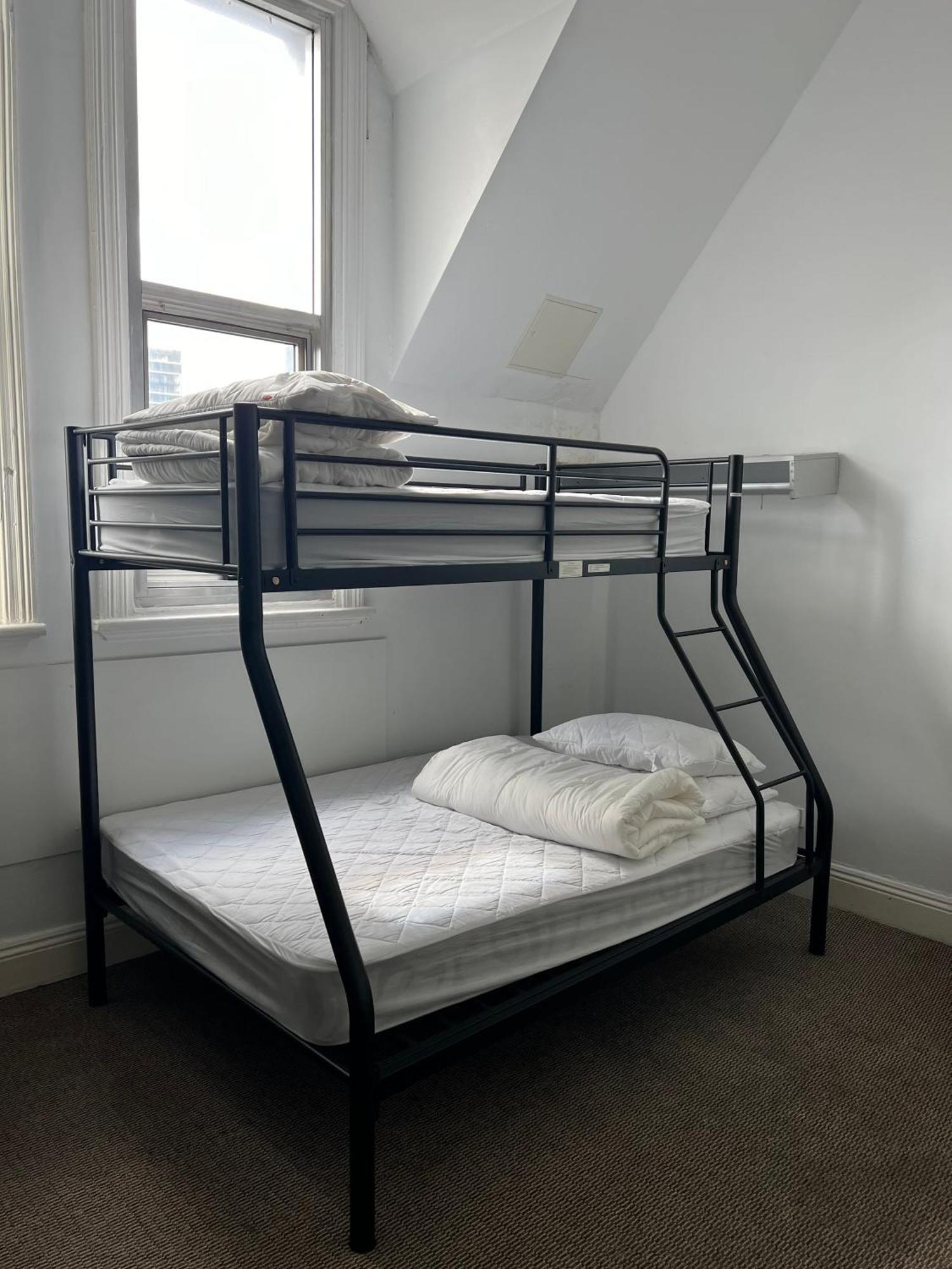 Wallaby Backpackers Hostel Perth - Note - Valid Passport Required To Check In - Екстер'єр фото